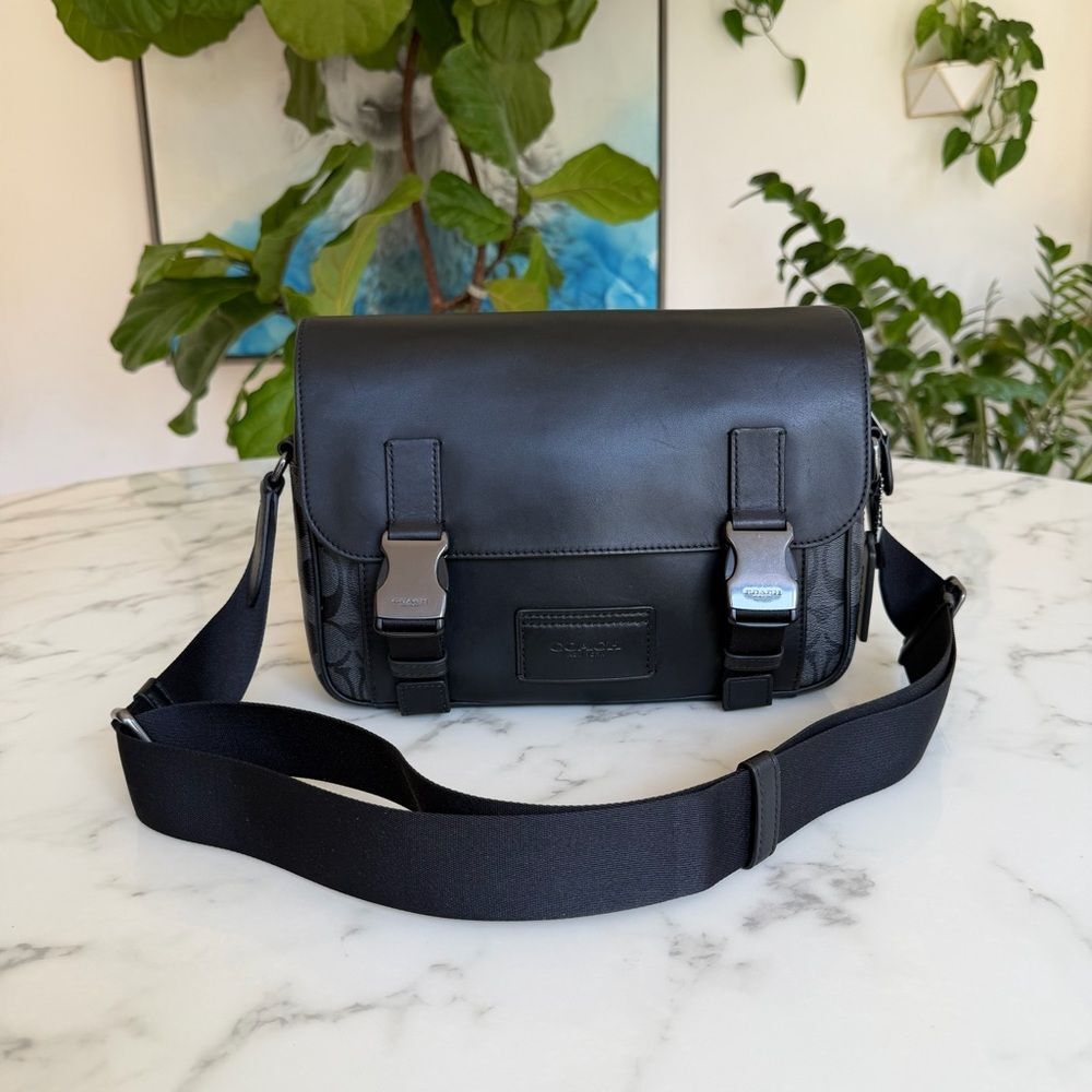 Coach Track Crossbody In Signature Canvas & Leather Messenger Bag C3747 Black - Picture 12 of 16